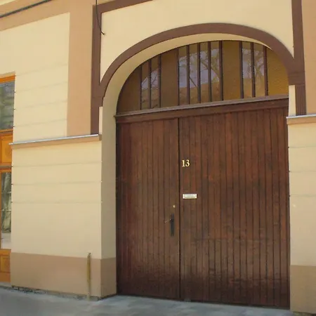 Berta Apartman Senta Exterior photo